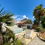 Maison Avec Piscine Privée - 6 Pers. - Fr-1-323-605 * Saint-Jean-de-Monts