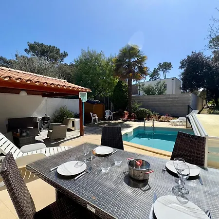 Maison Avec Piscine Privée - 6 Pers. - Fr-1-323-605 Hébergement de vacances Saint-Jean-de-Monts